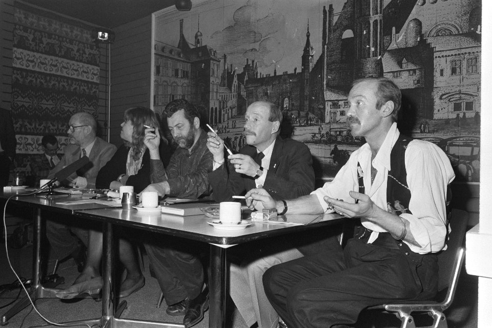 Den Haag , persconferentie belangenvereniging Mensen met Aids of ARC Jeanette K, Bestanddeelnr 933-8754