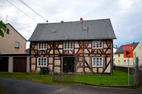 Dernbach (Westerwald), Hauptstraße 5