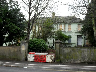 Derelict Villa at 245 Preston Road, Preston Village, Brighton (January 2011)