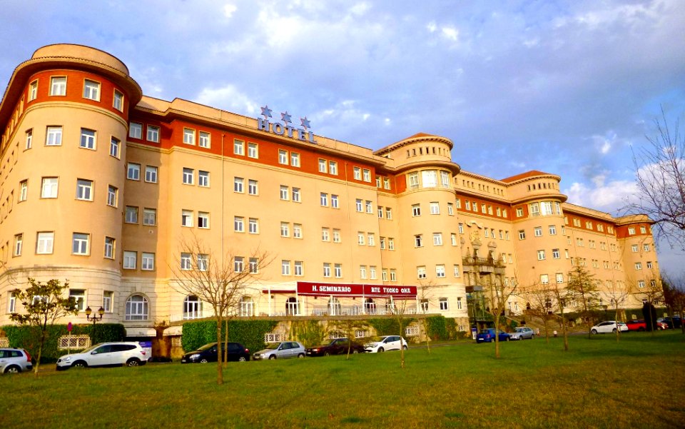 Derio - Edificio Seminario 08