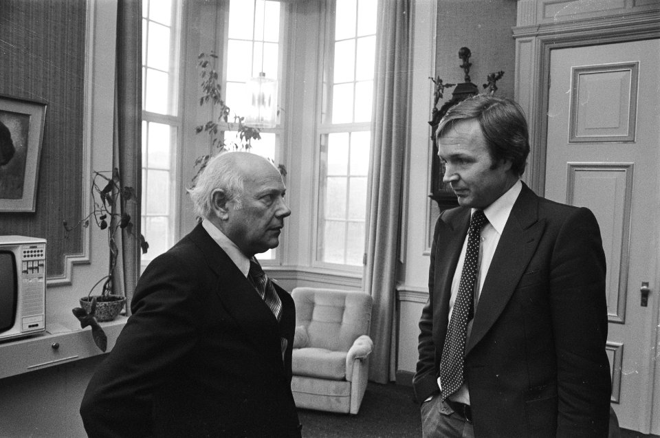 Den Uyl ontvangt in verband met kabinetsformatie Jan Terlouw D66 met Den Uyl, Bestanddeelnr 929-2137