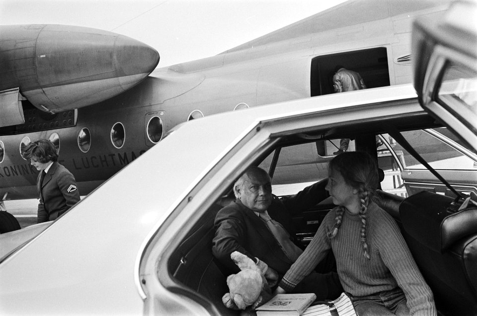 Den Uyl terug van vakantie, Bestanddeelnr 928-7199