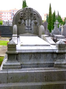 Derio - Cementerio de Bilbao 079