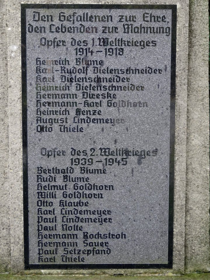 Detail war memorial Kaltohmfeld