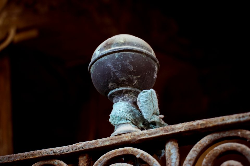 Details at the tomb of the prophet Nahum in alQosh 01
