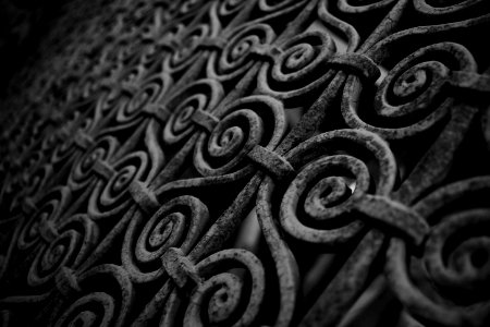 Details and views around the Shrine of Nahum in alQosh 02