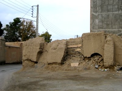 Destroyed house near amin al-Islami garden - Nishapur 3