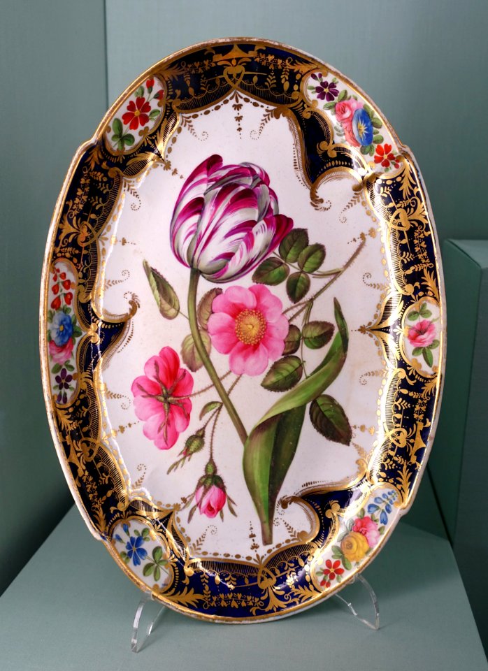 Dessert service, Coalport Porcelain Manufactory, probably 1830s-1840s - Harewood House - West Yorkshire, England - DSC01617