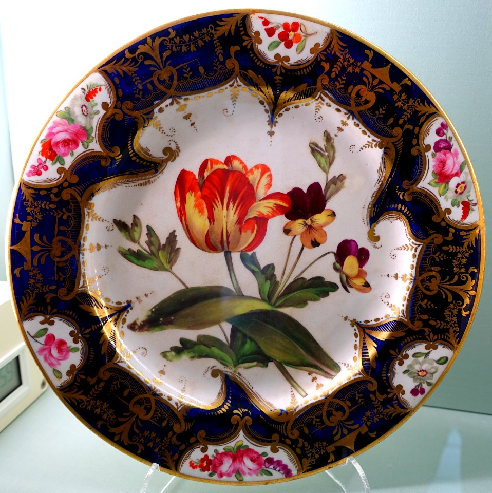 Dessert service, Coalport Porcelain Manufactory, probably 1830s-1840s - Harewood House - West Yorkshire, England - DSC01650