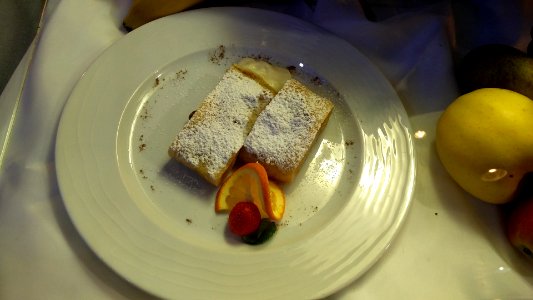 Dessert on display 3