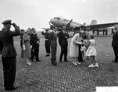 Derde dag van het bezoek van Koning Boudewijn aankomst van de koninklijke gasten, Bestanddeelnr 910-5111
