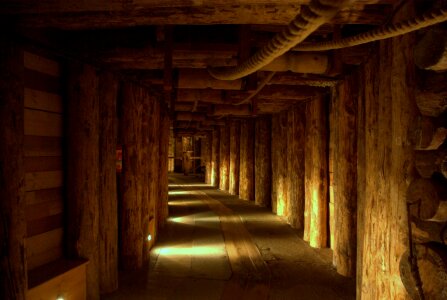 Beams ceiling corridor