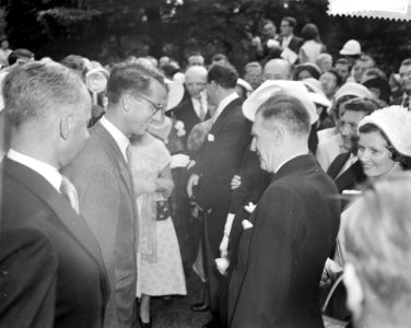 Derde dag van het bezoek van Koning Boudewijn Ontvangst van de Belgische kolonie, Bestanddeelnr 910-5149