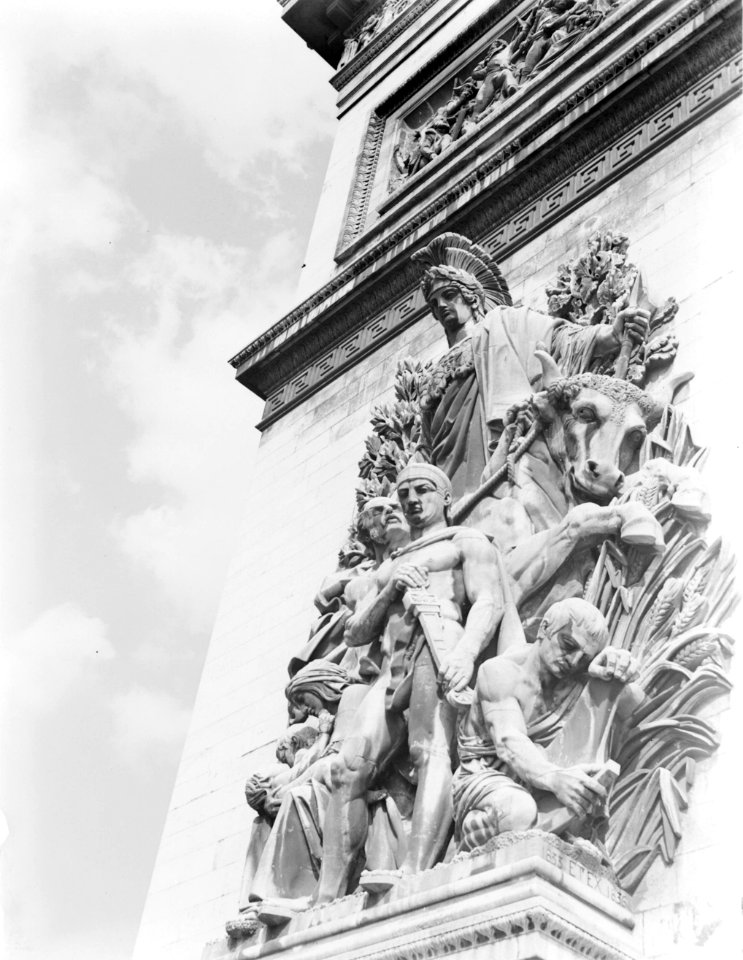 Detail beeldhouwwerk, Paix door Antoine Etex, Arc de Triomphe, Parijs, Bestanddeelnr 190-0754