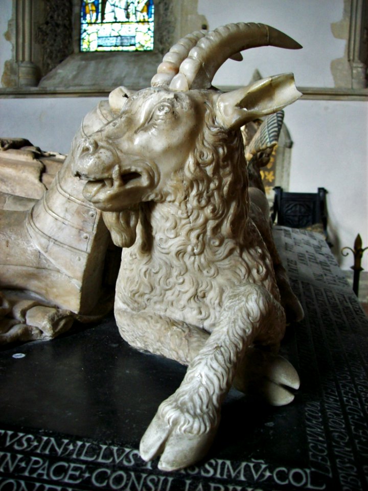 Detail of Brooke tomb, Cobham