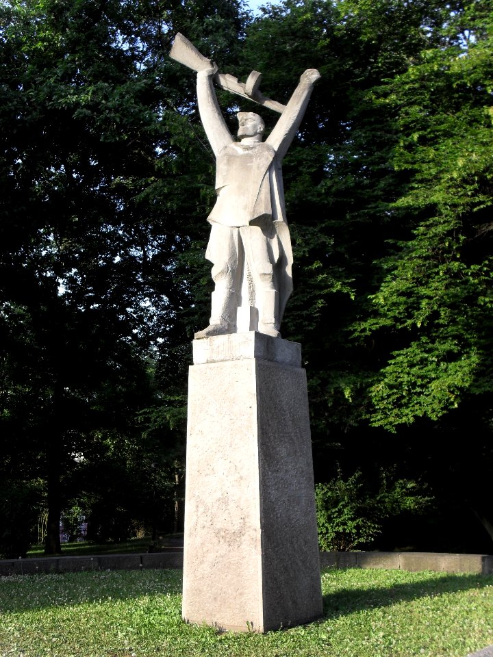 Detail na památník Sovětských vojáků