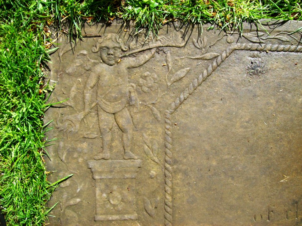 Detail of 18th century gravestone, Faringdon