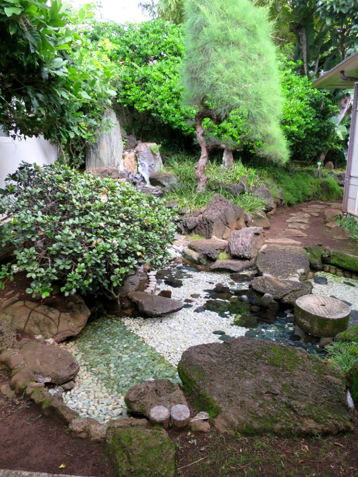 Detail of gardens of Spalding House, (Honolulu)