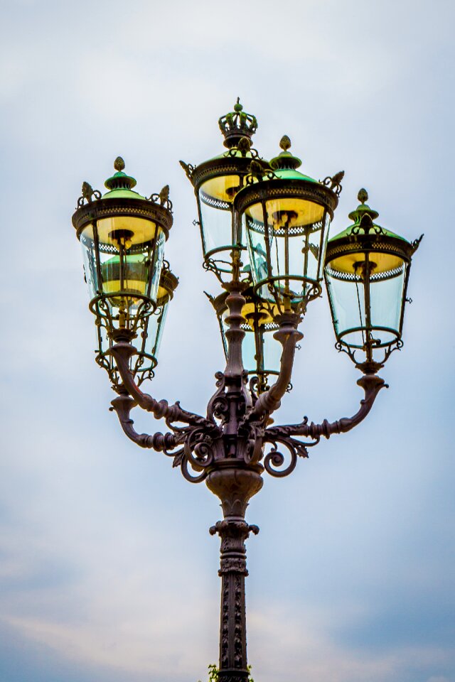Lighting street lamp promenade
