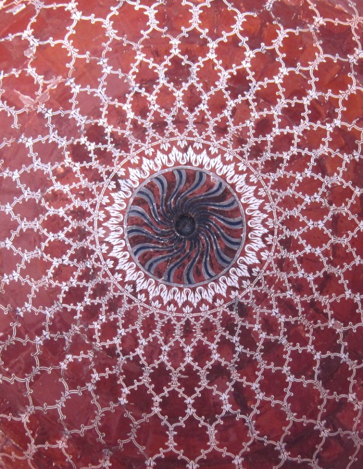 Detail of Ceiling, Taj Mahal mosque (cropped)