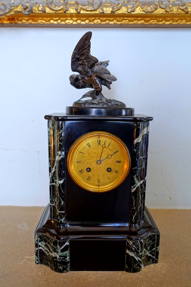 Desk clock by James Whitelaw, Edinburgh - Lacock Abbey - Wiltshire, England - DSC00936