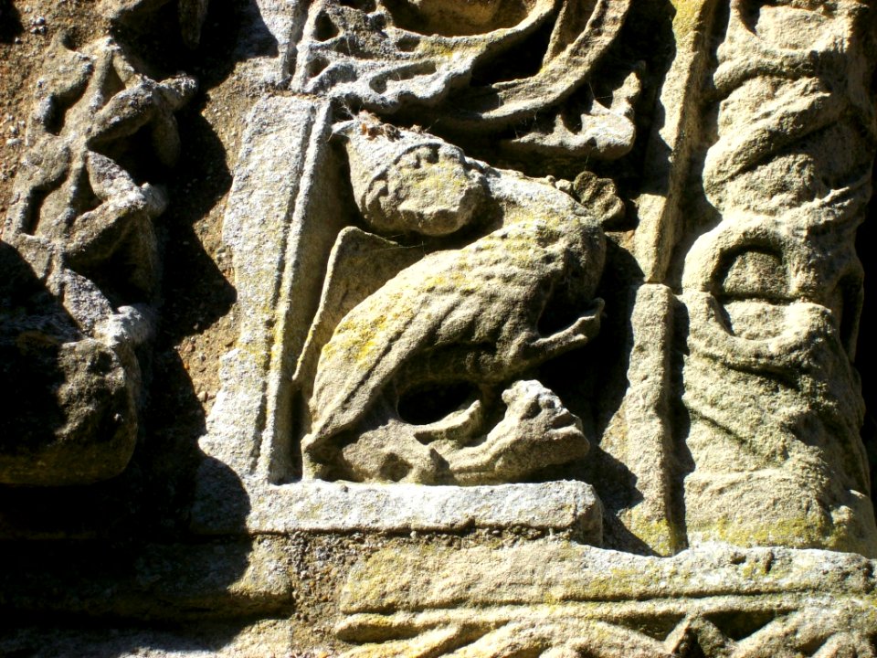 Detail of Romanesque carving, Patrixbourne 1
