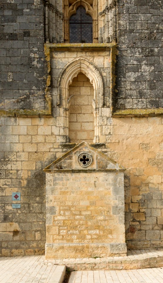 Detail Saint-Pierre Marsilly Charente-Maritime