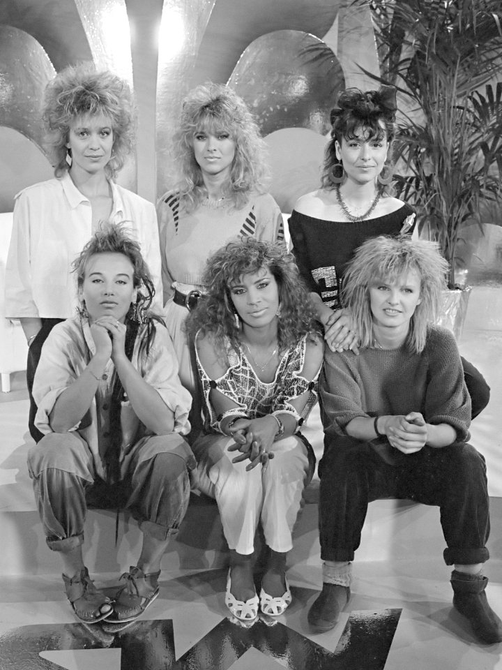 Dolly Dots (1984)