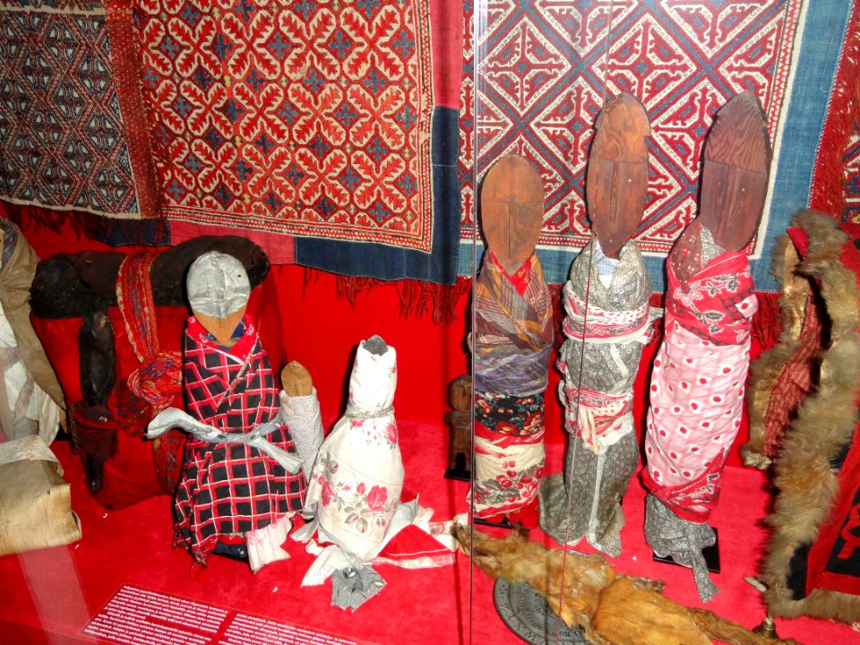 Dolls - Museum of Cultures (Helsinki) - DSC04827