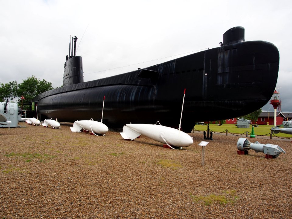 Dolphin class SPRINGEREN submarine, pic-001