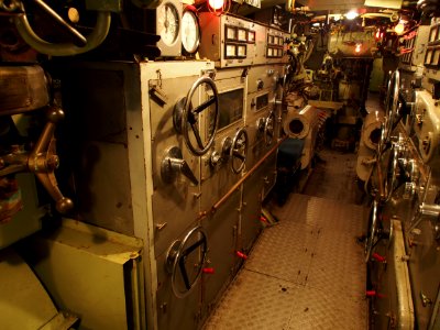 Dolphin class SPRINGEREN submarine, pic-024