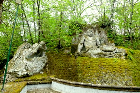 Dolphin head and Neptune - Parco dei Mostri - Bomarzo, Italy - DSC02586