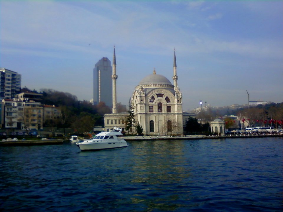 Dolmabahce Mosque - January 2011 - 17