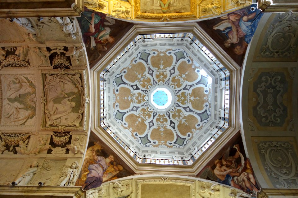 Dome - San Pietro in Banchi (Genoa) - DSC01256
