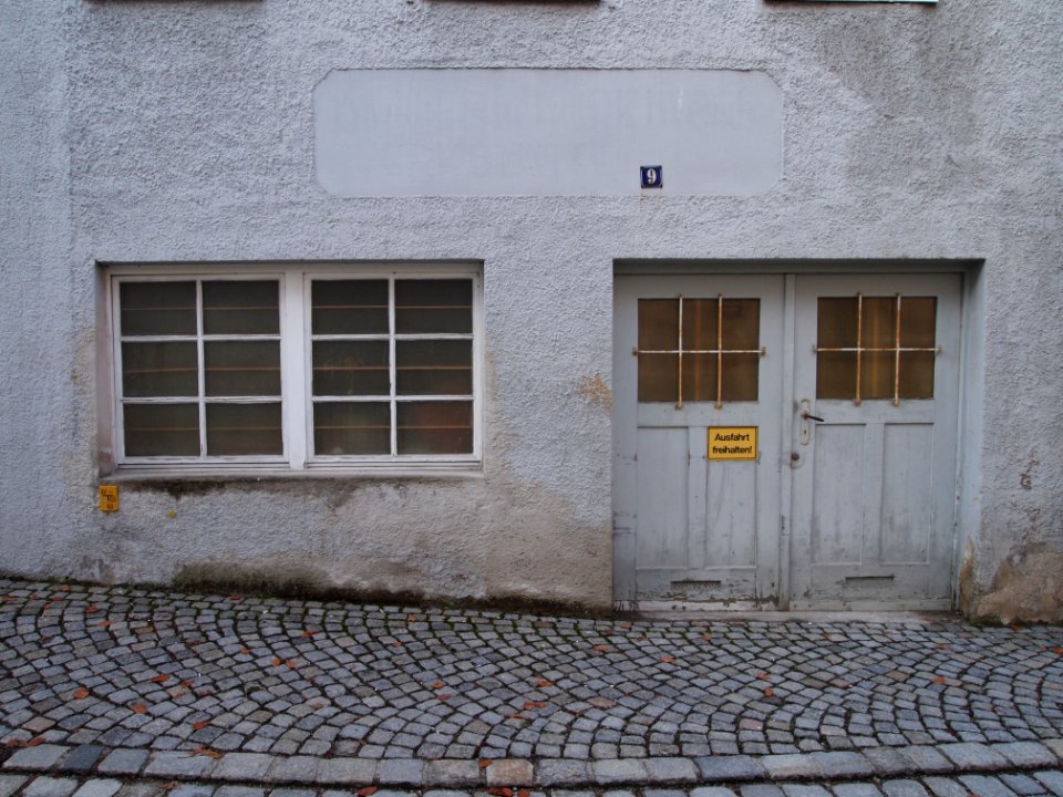 Doors in KF 61