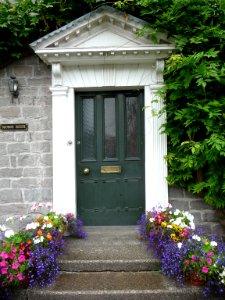 Doors in Hay-on-Wye 01 photo