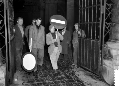 Doorgang Rijksmuseum afgesloten voor wielrijders, Bestanddeelnr 910-8787