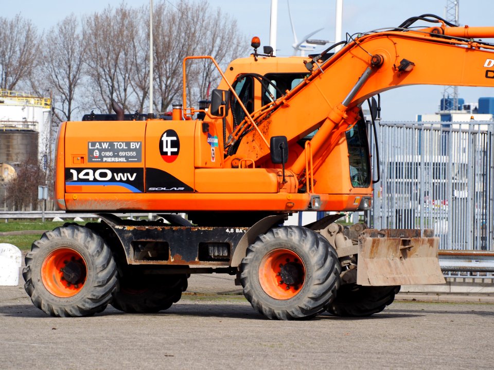 Doorsan Dewoo 140wv