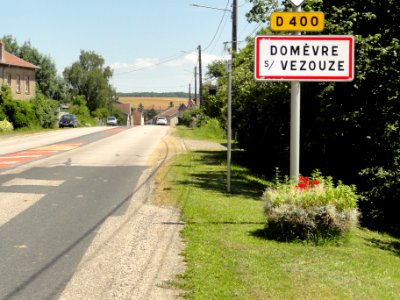Domèvre-sur-Vezouze (M-et-M) city limit sign