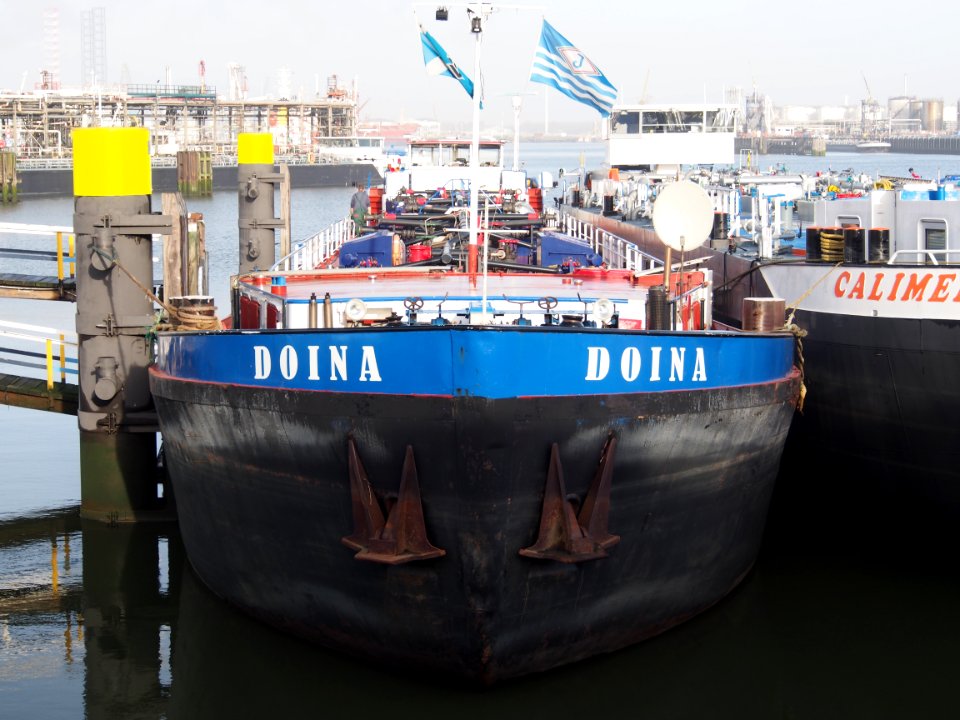 Doina (ship, 1971) ENI 04015570 Port of Rotterdam pic2