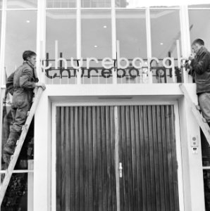 Dordrecht heeft bejaardentehuis Thureborgh aan de Mauritsweg, door burgemeester , Bestanddeelnr 914-9002