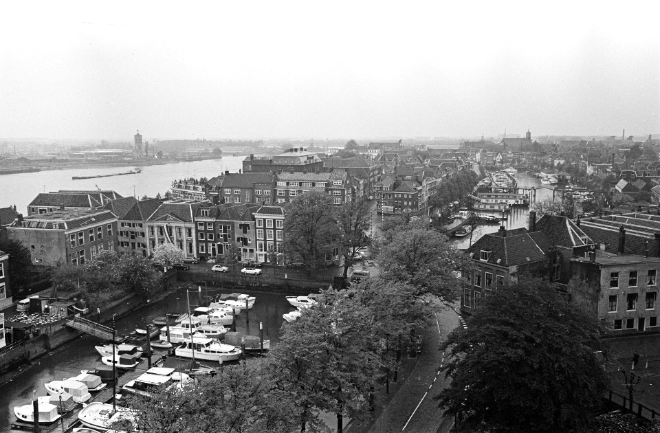 Dordrecht overzicht, Bestanddeelnr 919-1997