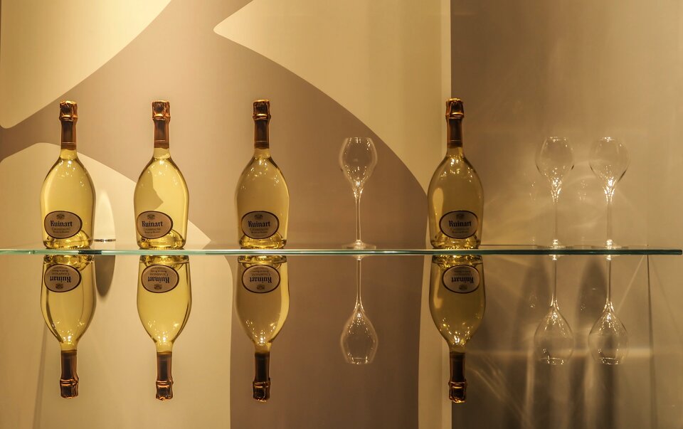 Glasses drink decoration