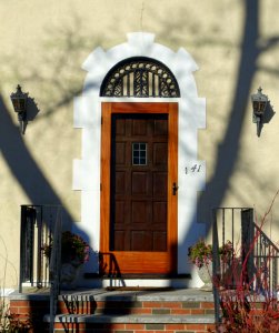 Doorway - Arlington, MA - DSC03471