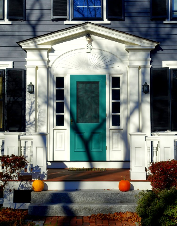 Doorway - Arlington, MA - DSC03478