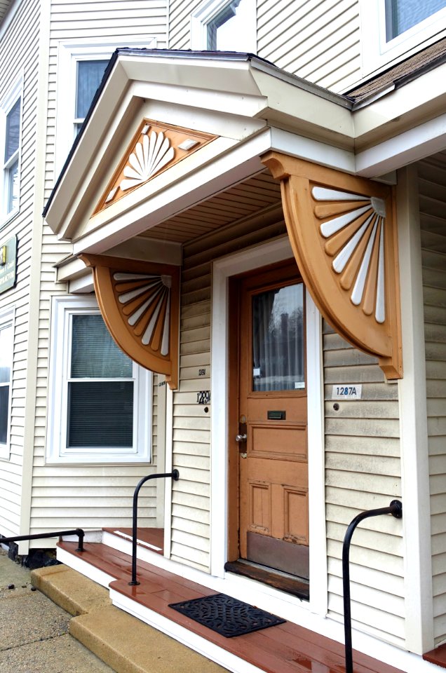 Doorway - Arlington, MA - DSC03370