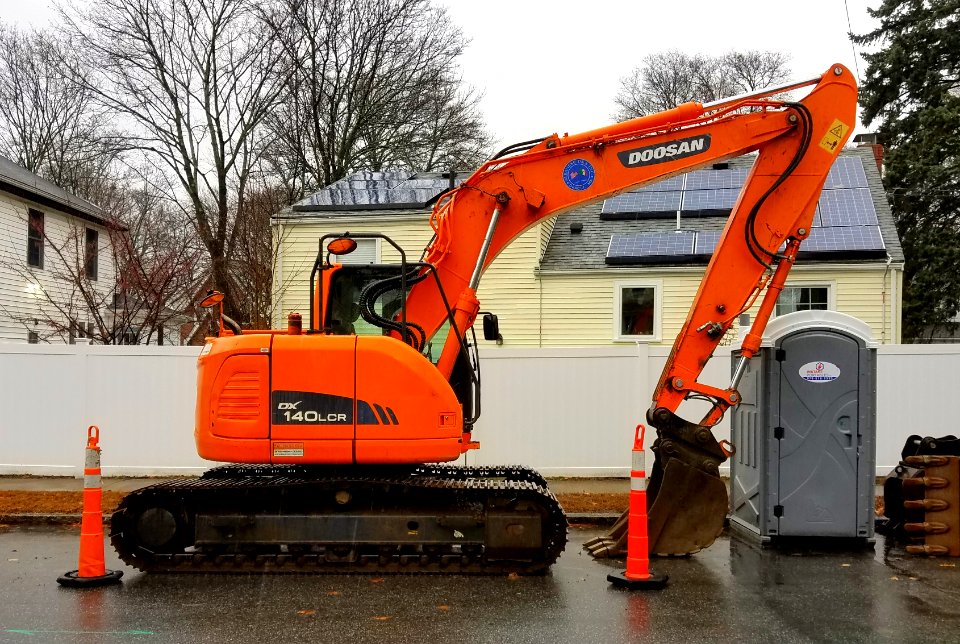 Doosan DX 140LCR - Arlington, MA - 20201205 100412