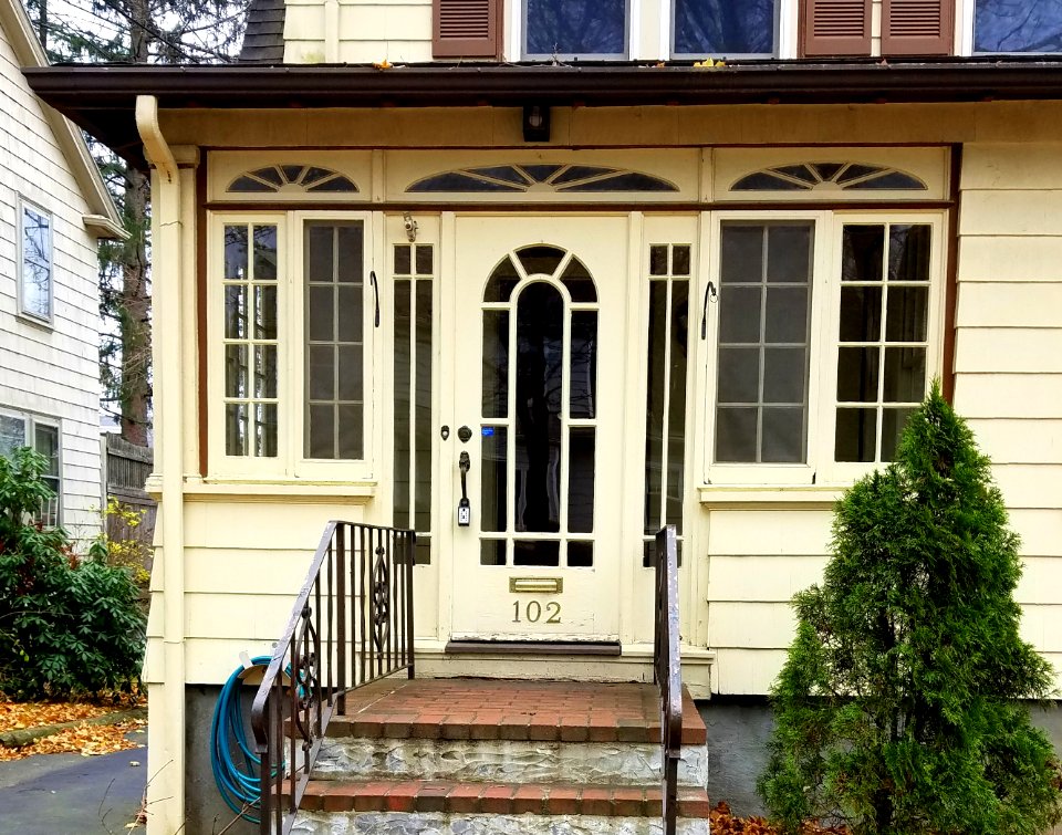 Doorway and porch - Arlington, MA - 20201125 094208