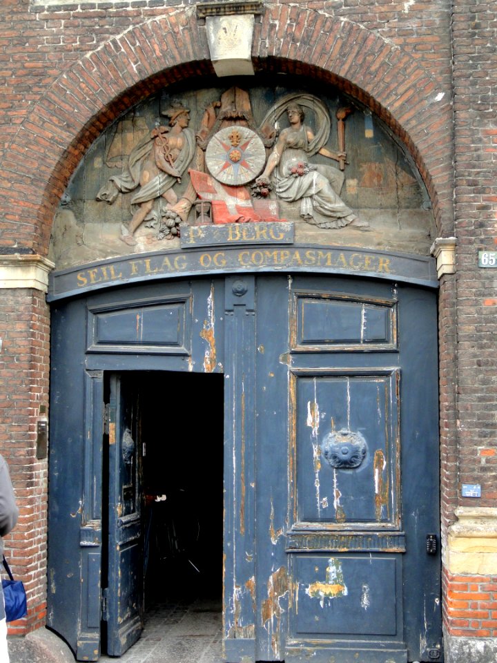Doorway - Nyhavn, Copenhagen - DSC08403