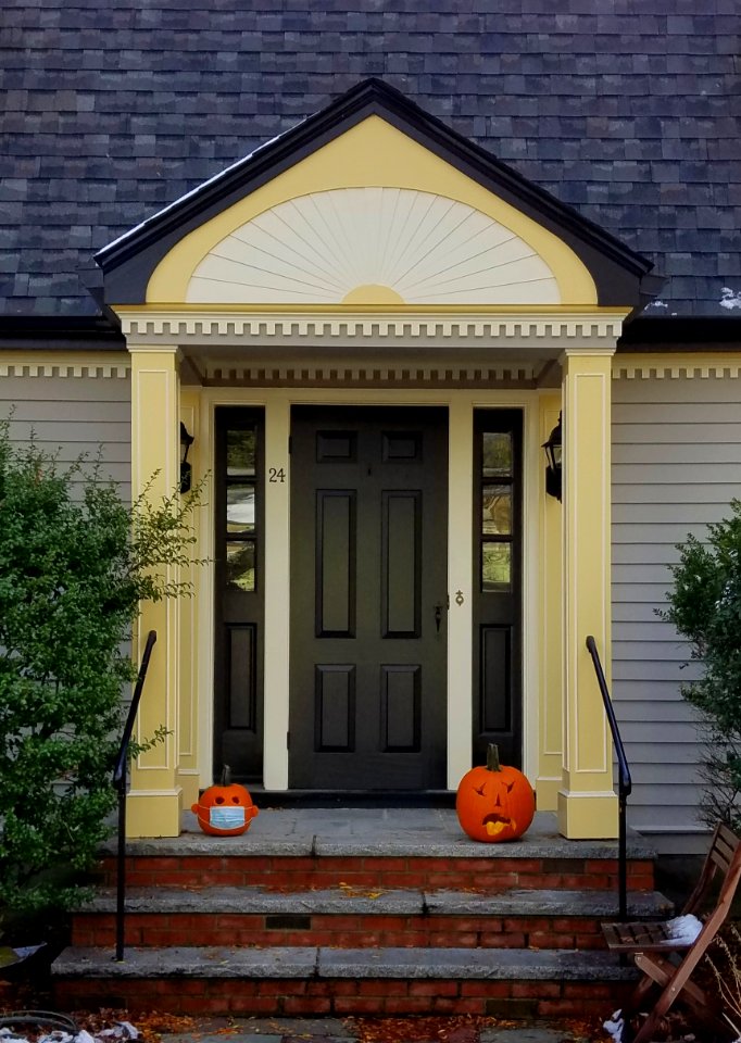 Doorway - Arlington, MA - 20201101 093249
